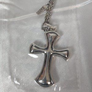 Halle Joy Faithful Cross Necklace NWT
